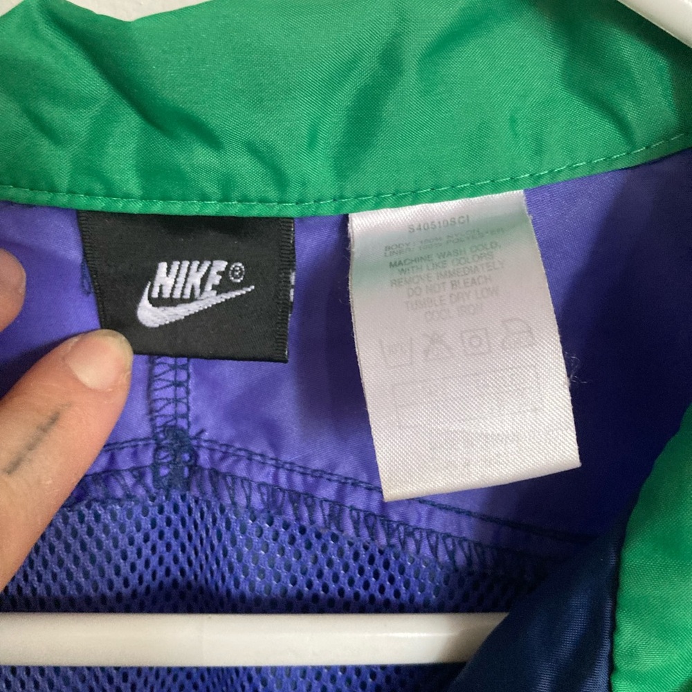 Vintage Nike Blue and Green Windbreaker Jacket - Picture 3 of 4